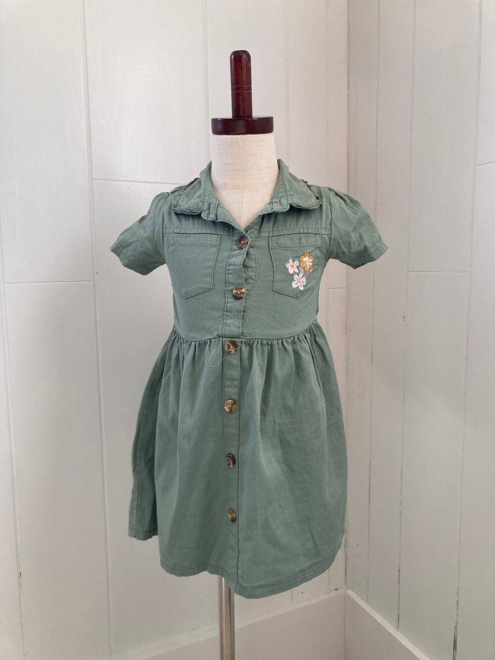 Little Lass Sage Green Pullover Dress, Size 5